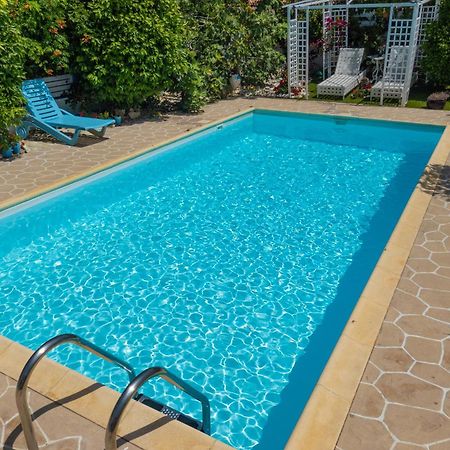Greek Island Style 2 Bedroom Villa With Pool Next To The Sea Larnaca Zewnętrze zdjęcie