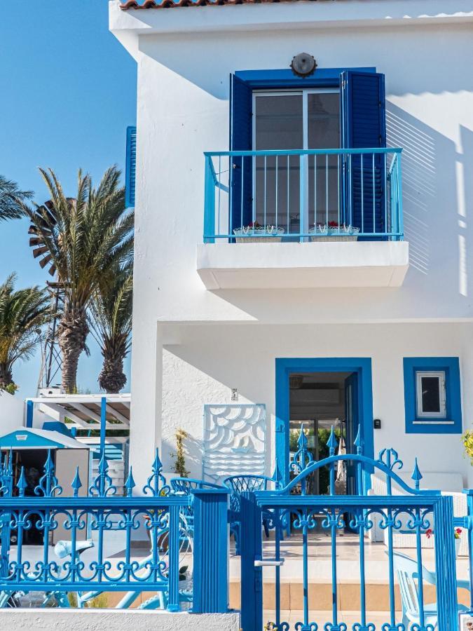 Greek Island Style 2 Bedroom Villa With Pool Next To The Sea Larnaca Zewnętrze zdjęcie