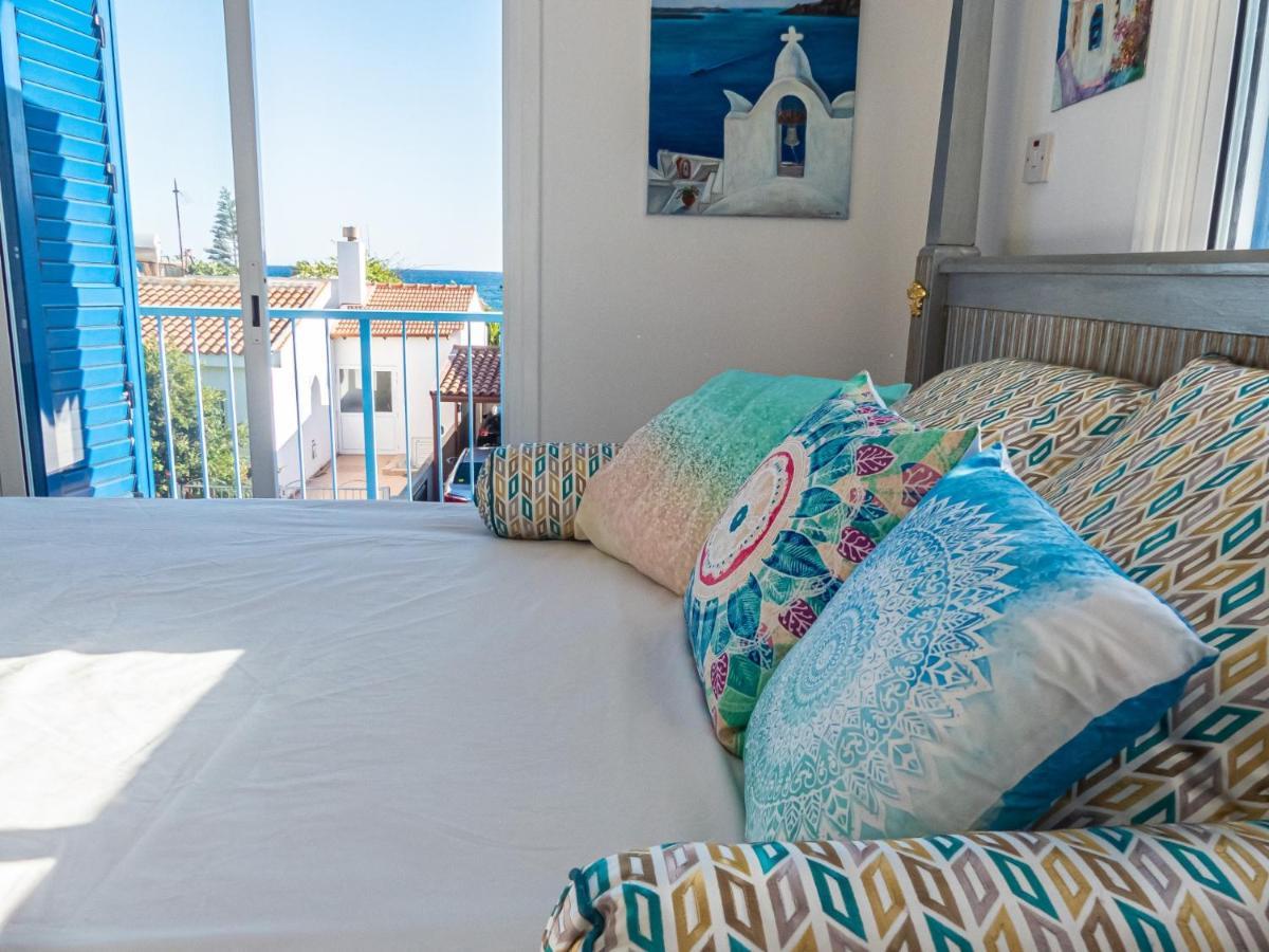 Greek Island Style 2 Bedroom Villa With Pool Next To The Sea Larnaca Zewnętrze zdjęcie