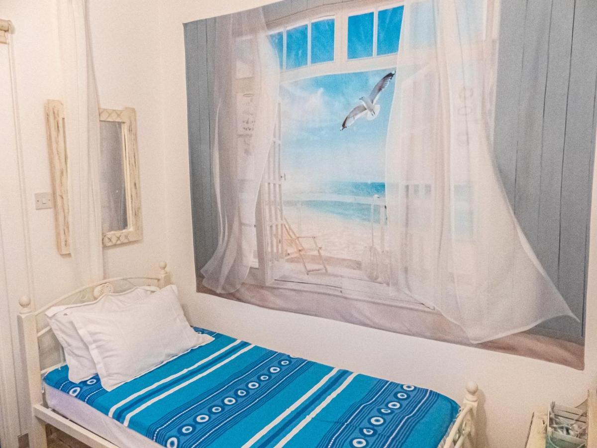 Greek Island Style 2 Bedroom Villa With Pool Next To The Sea Larnaca Zewnętrze zdjęcie
