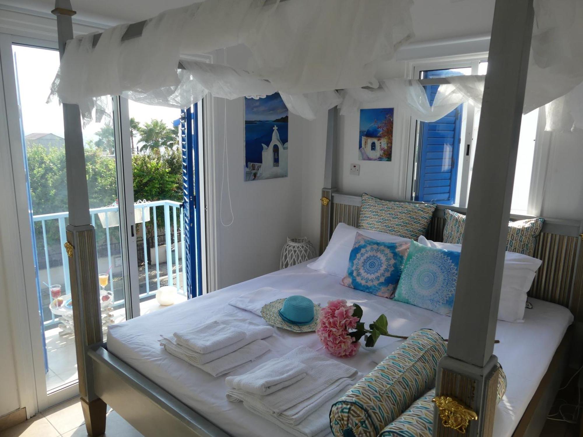 Greek Island Style 2 Bedroom Villa With Pool Next To The Sea Larnaca Zewnętrze zdjęcie